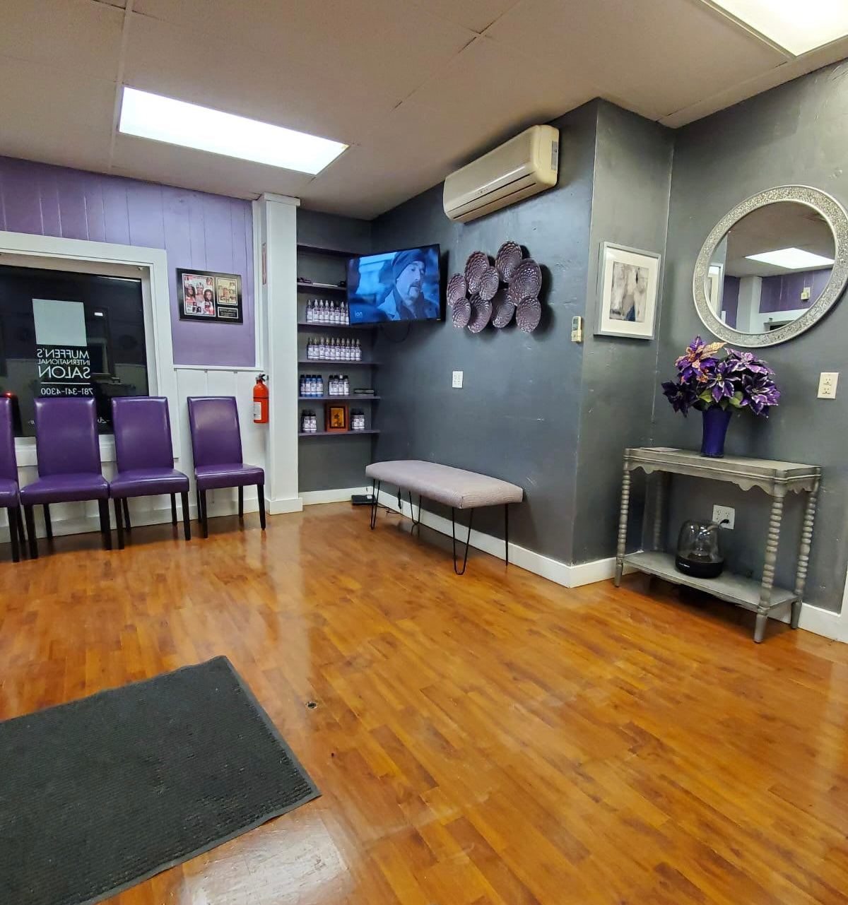 Stoughton, MA Salon Muffensworld